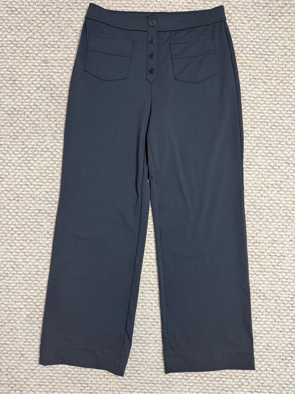 Halara DayStretch High Waisted Patch Pocket Pants in Black XL Tall - Picture 2 of 9